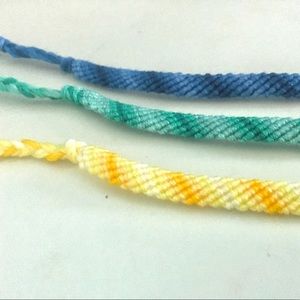 FREE BRACELET W PURCHASE OVER $15!